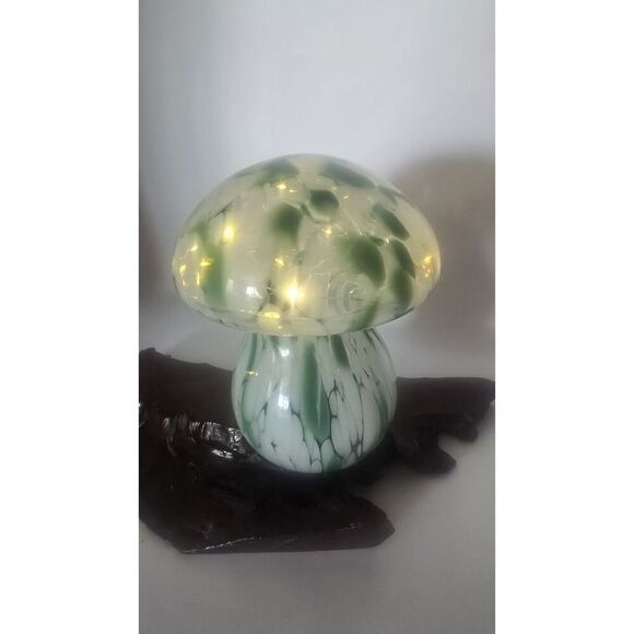 Glass Mushroom LED Light Home Decor. Fairy Lamp Green - Picture 4 of 13